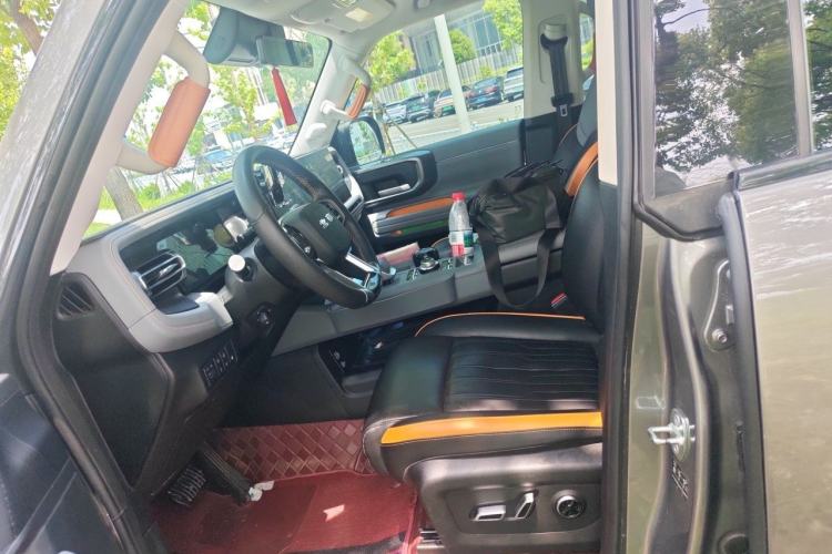 Used BAIC Off-Road BJ40 Electric Drive 2025 Advanced Edition Left Front Seat
