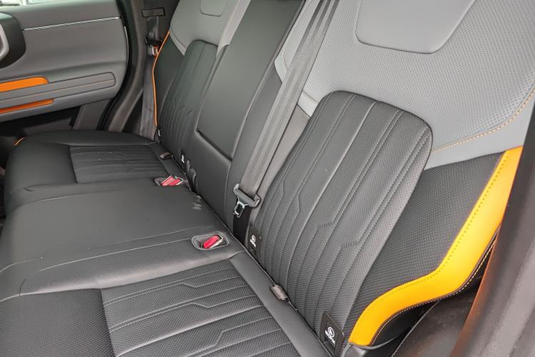 Used BAIC Off-Road BJ40 Electric Drive 2025 Advanced Edition Left Rear Seat