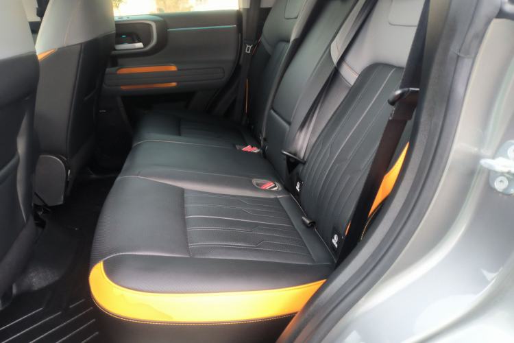 Used BAIC Off-Road BJ40 Electric Drive 2025 Advanced Edition Left Rear Seat