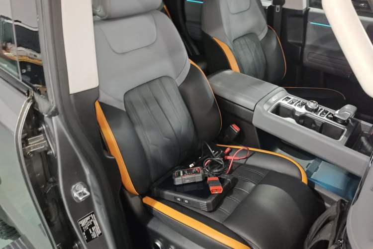 Used BAIC Off-Road BJ40 Electric Drive 2025 Advanced Edition Right Front Seat