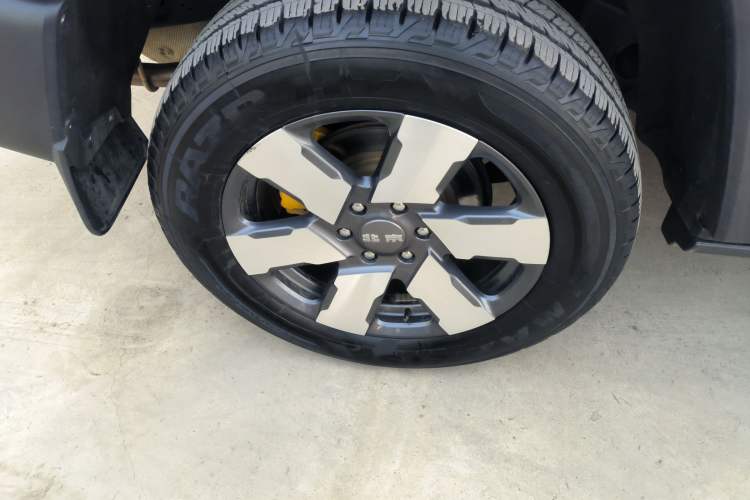 Used BAIC Off-Road BJ40 Electric Drive 2025 Advanced Edition Right Rear Wheel Hub