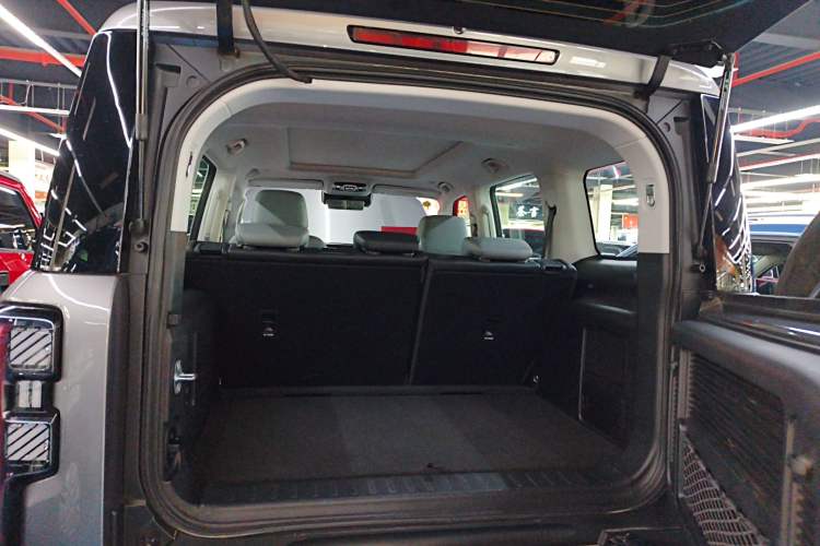 Used BAIC Off-Road BJ40 Electric Drive 2025 Advanced Edition Trunk