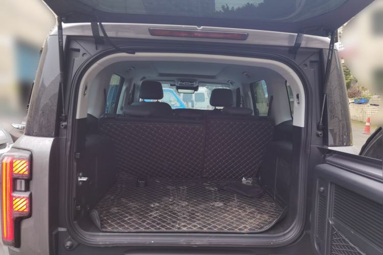 Used BAIC Off-Road BJ40 Electric Drive 2025 Advanced Edition Trunk