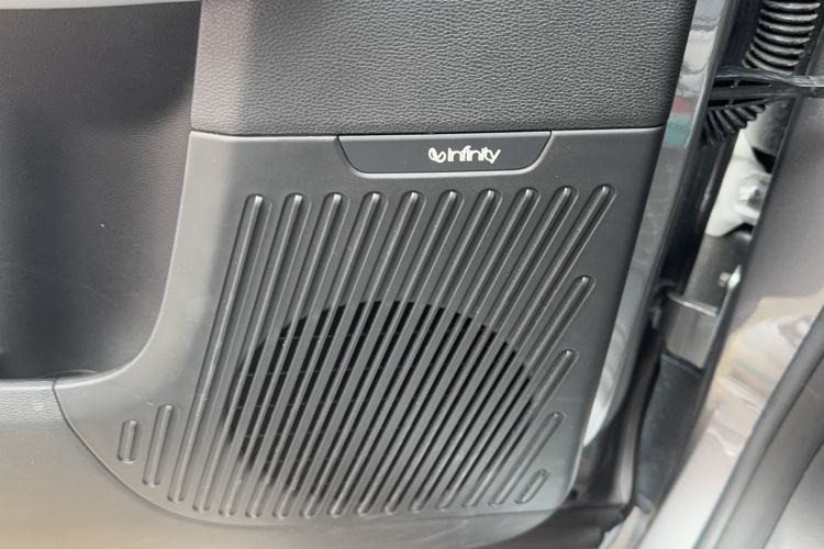 Used BAIC Off-Road BJ40 Electric Drive 2025 Advanced Edition Audio And AC Panel