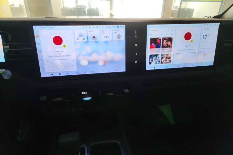 Used BAIC Off-Road BJ40 Electric Drive 2025 Advanced Edition Audio And AC Panel