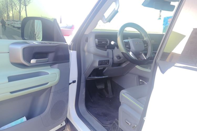 Used BAIC Off-Road BJ40 Electric Drive 2025 Standard Edition Driver Seat