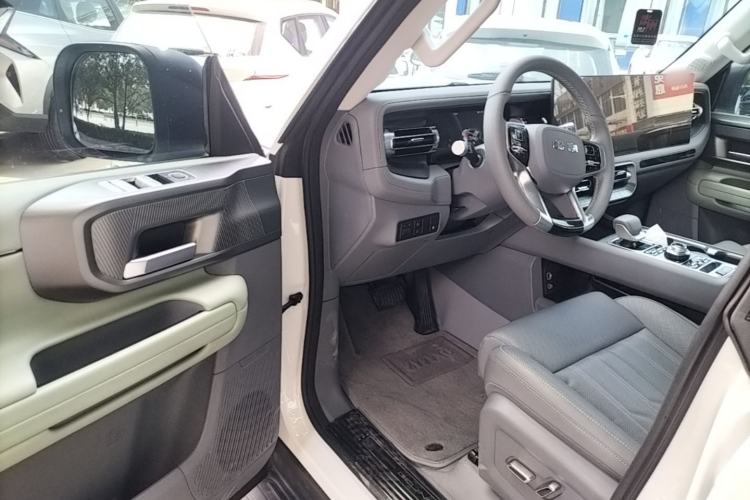 Used BAIC Off-Road BJ40 Electric Drive 2025 Standard Version I Driver Seat