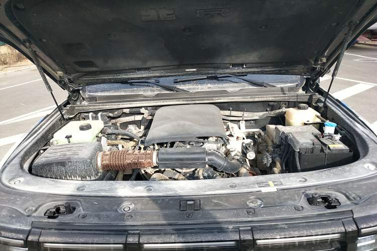 Used BAIC Off-Road BJ40 Electric Drive 2025 Advanced Edition Engine Bay