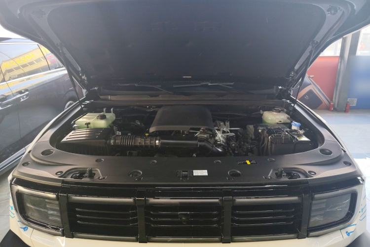 Used BAIC Off-Road BJ40 Electric Drive 2025 Advanced Edition Engine Bay