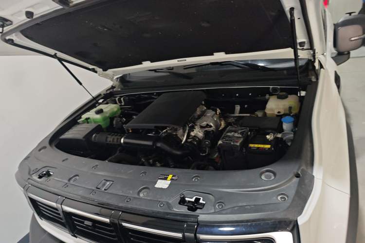 Used BAIC Off-Road BJ40 Electric Drive 2025 Advanced Edition Engine Bay