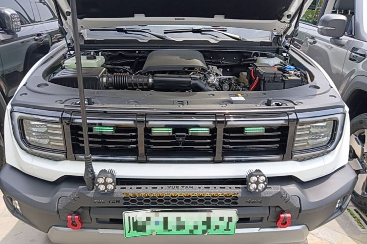 Used BAIC Off-Road BJ40 Electric Drive 2025 Standard Edition Engine Bay