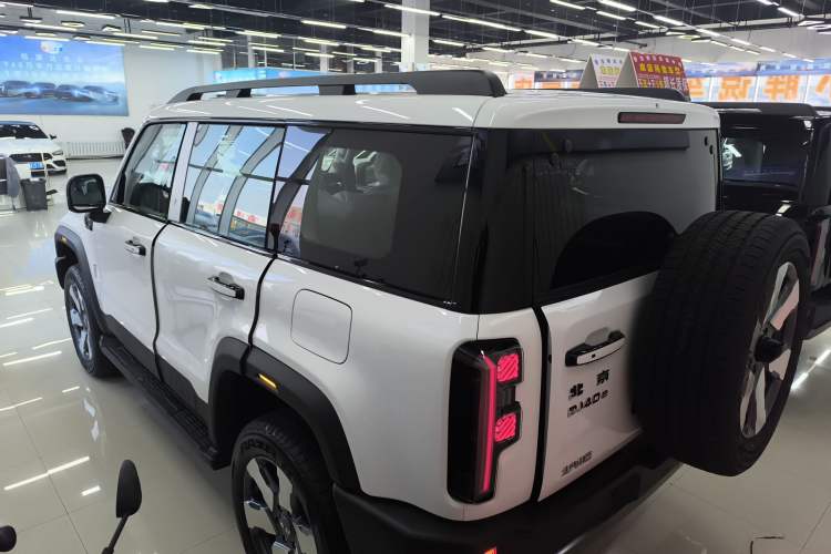 Used BAIC Off-Road BJ40 Electric Drive 2025 Standard Edition Exterior 3