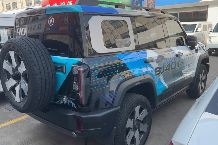 Used BAIC Off-Road BJ40 Electric Drive 2025 Advanced Edition Exterior 4