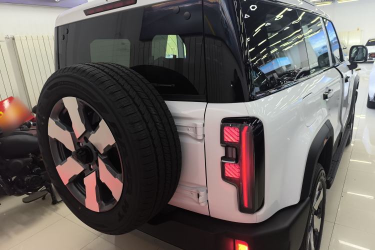 Used BAIC Off-Road BJ40 Electric Drive 2025 Standard Edition Exterior 4