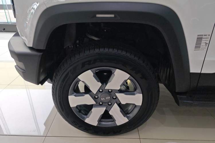 Used BAIC Off-Road BJ40 Electric Drive 2025 Standard Edition Exterior 4