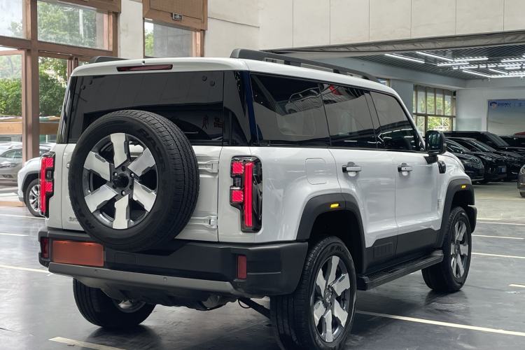 Used BAIC Off-Road BJ40 Electric Drive 2025 Standard Edition Exterior 5
