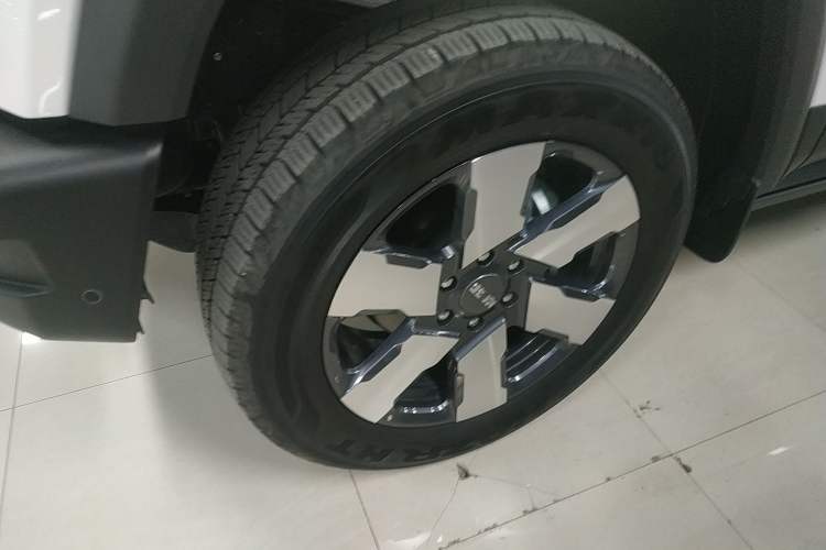 Used BAIC Off-Road BJ40 Electric Drive 2025 Advanced Edition Exterior 7