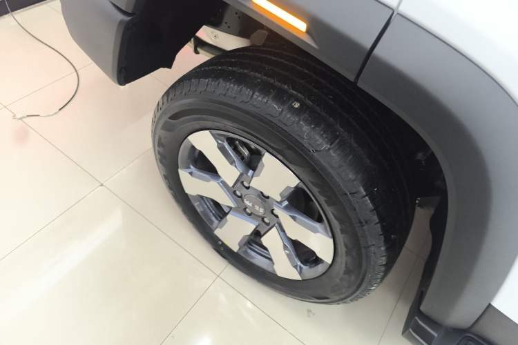 Used BAIC Off-Road BJ40 Electric Drive 2025 Standard Edition Exterior 8