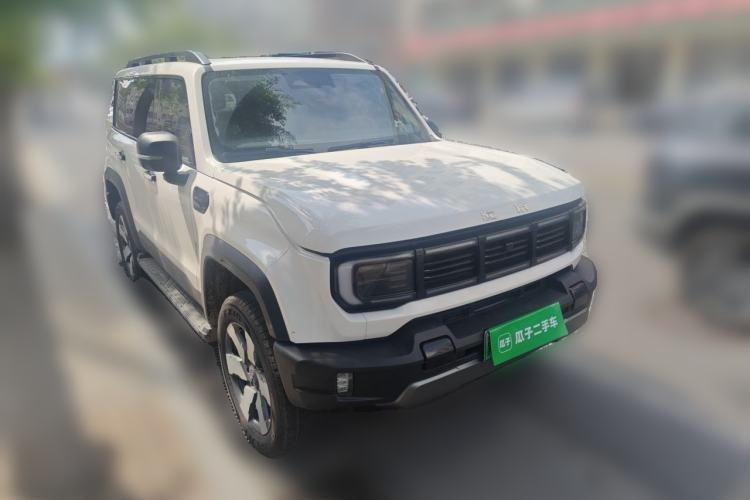Used BAIC Off-Road BJ40 Electric Drive 2025 Standard Edition Front Right 45 Deg
