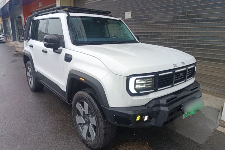 Used BAIC Off-Road BJ40 Electric Drive 2025 Standard Version I Front Right 45 Deg