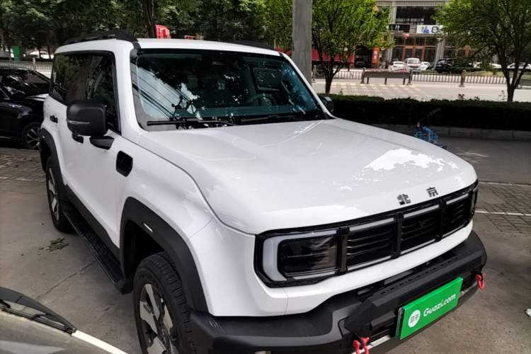Used BAIC Off-Road BJ40 Electric Drive 2025 Standard Version I Front Right 45 Deg