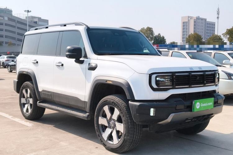 Used BAIC Off-Road BJ40 Electric Drive 2025 Standard Edition Front Right 45 Deg