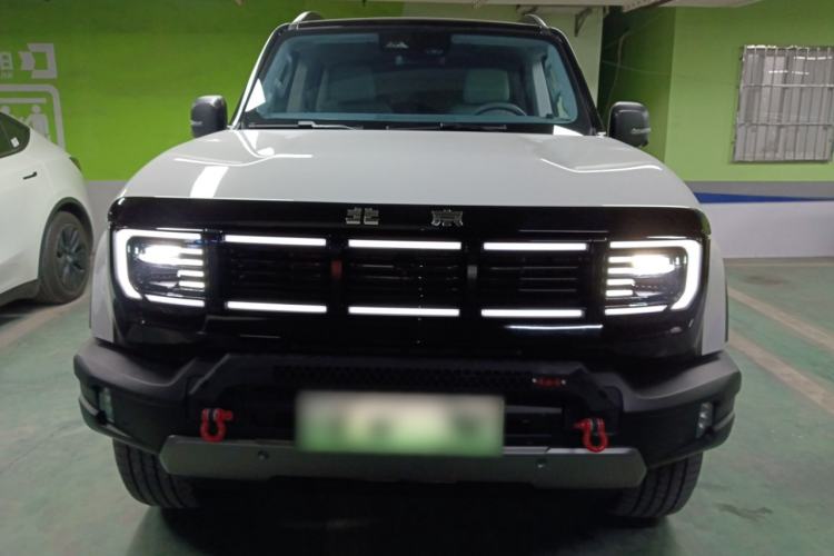 Used BAIC Off-Road BJ40 Electric Drive 2025 Advanced Edition Front