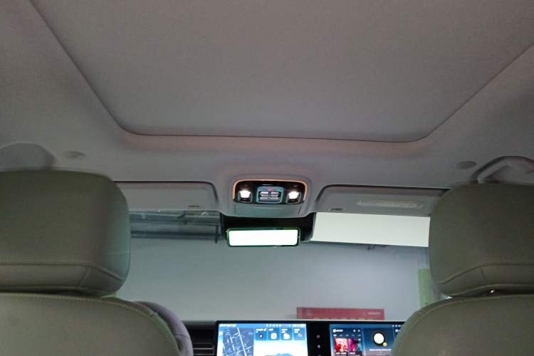 Used BAIC Off-Road BJ40 Electric Drive 2025 Advanced Edition Headliner