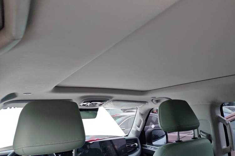 Used BAIC Off-Road BJ40 Electric Drive 2025 Standard Edition Headliner