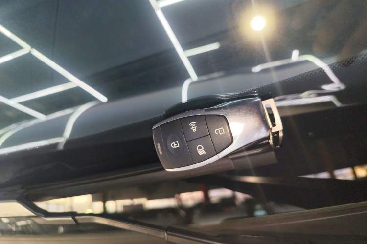 Used BAIC Off-Road BJ40 Electric Drive 2025 Advanced Edition Interior 1