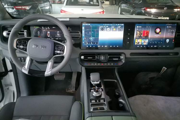 Used BAIC Off-Road BJ40 Electric Drive 2025 Advanced Edition Interior 2