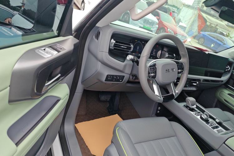 Used BAIC Off-Road BJ40 Electric Drive 2025 Standard Edition Interior 3
