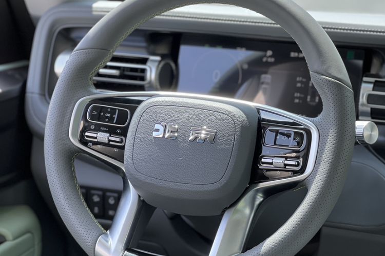 Used BAIC Off-Road BJ40 Electric Drive 2025 Advanced Edition Interior 4