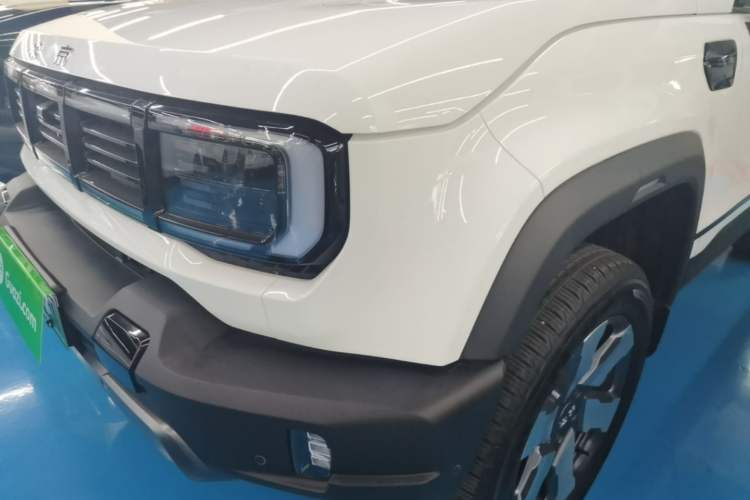 Used BAIC Off-Road BJ40 Electric Drive 2025 Advanced Edition Left Front Headlight
