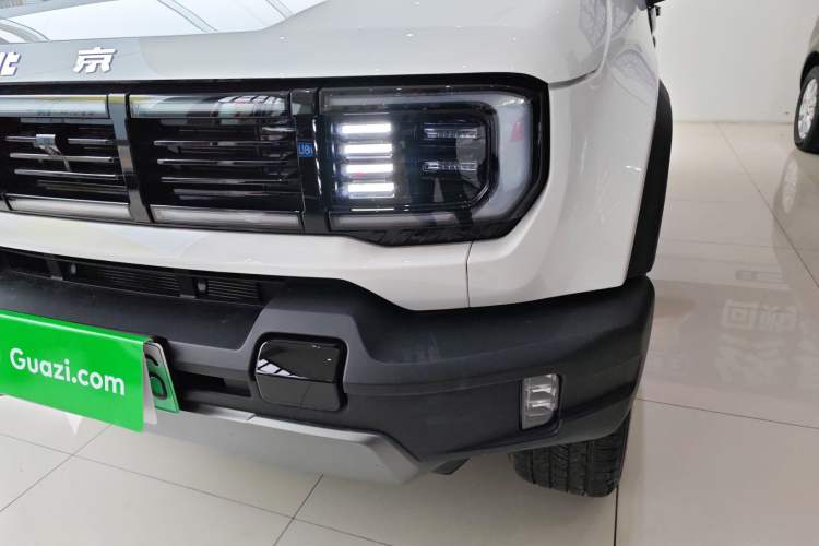 Used BAIC Off-Road BJ40 Electric Drive 2025 Standard Edition Left Front Headlight