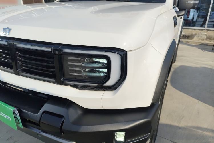 Used BAIC Off-Road BJ40 Electric Drive 2025 Advanced Edition Left Front Headlight