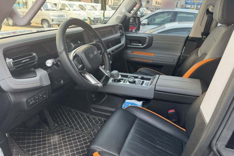 Used BAIC Off-Road BJ40 Electric Drive 2025 Advanced Edition Left Front Seat
