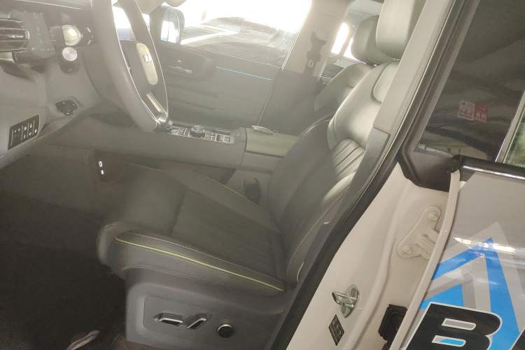 Used BAIC Off-Road BJ40 Electric Drive 2025 Advanced Edition Left Front Seat