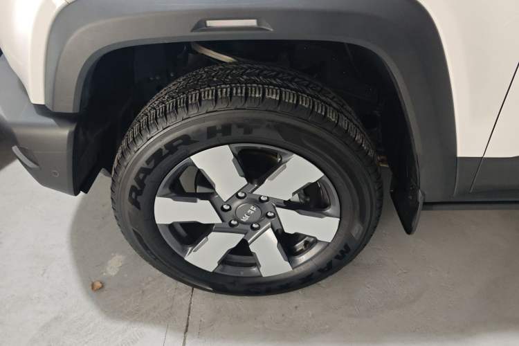 Used BAIC Off-Road BJ40 Electric Drive 2025 Advanced Edition Left Front Wheel Hub