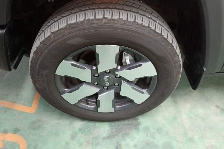 Used BAIC Off-Road BJ40 Electric Drive 2025 Advanced Edition Left Front Wheel Hub