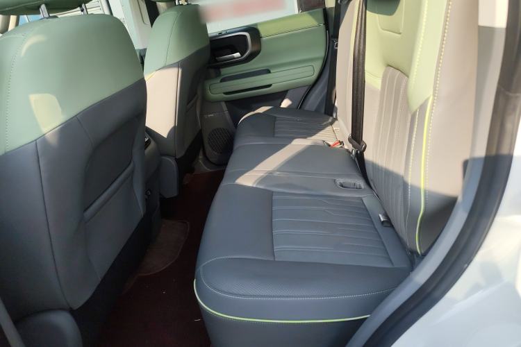 Used BAIC Off-Road BJ40 Electric Drive 2025 Advanced Edition Left Rear Seat