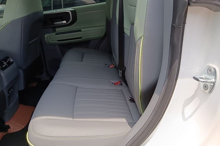 Used BAIC Off-Road BJ40 Electric Drive 2025 Standard Edition Left Rear Seat