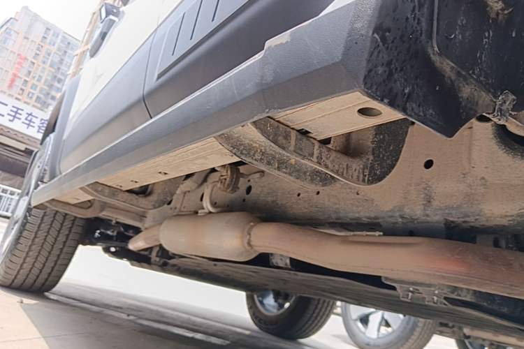 Used BAIC Off-Road BJ40 Electric Drive 2025 Standard Edition Left Side Sill