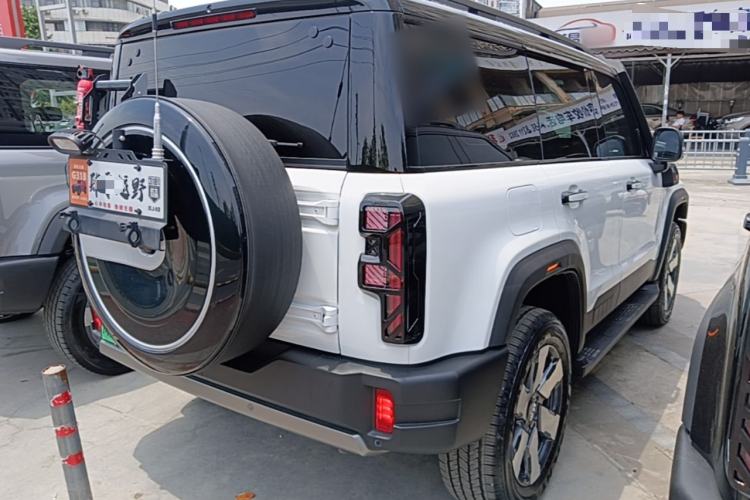 Used BAIC Off-Road BJ40 Electric Drive 2025 Standard Edition Rear Right 45 Deg
