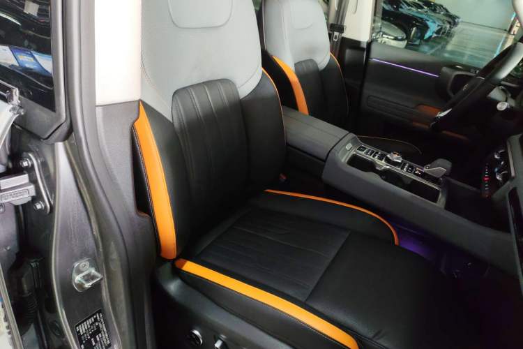 Used BAIC Off-Road BJ40 Electric Drive 2025 Advanced Edition Right Front Seat