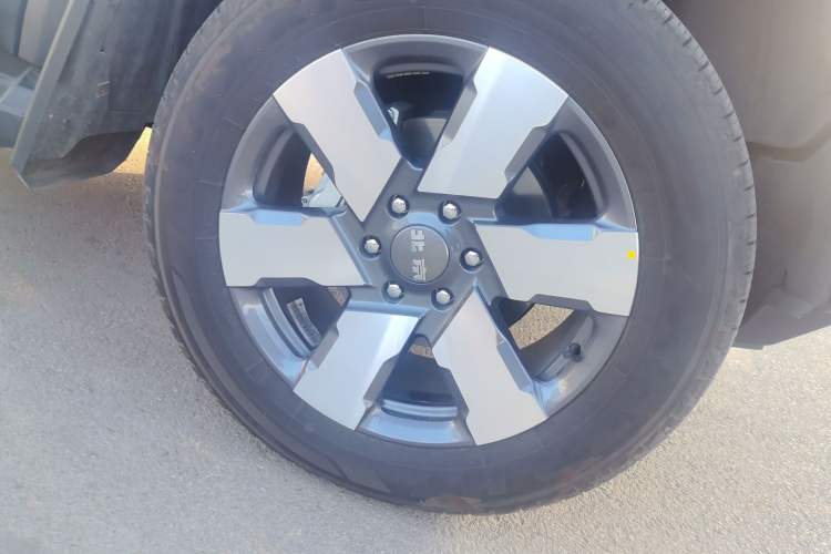 Used BAIC Off-Road BJ40 Electric Drive 2025 Standard Edition Right Front Wheel Hub
