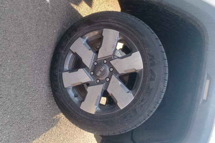 Used BAIC Off-Road BJ40 Electric Drive 2025 Standard Edition Right Front Wheel Hub