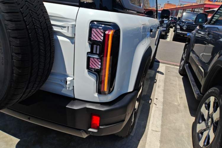 Used BAIC Off-Road BJ40 Electric Drive 2025 Advanced Edition Right Rear Taillight
