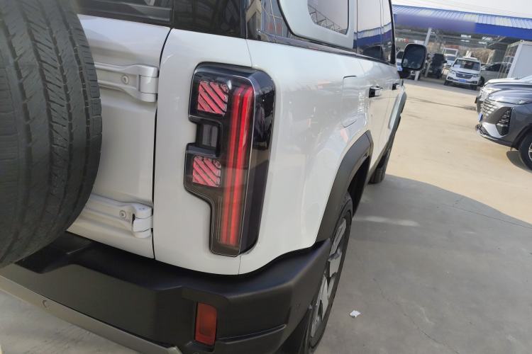 Used BAIC Off-Road BJ40 Electric Drive 2025 Advanced Edition Right Rear Taillight