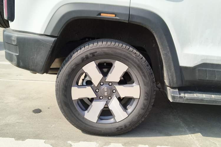 Used BAIC Off-Road BJ40 Electric Drive 2025 Standard Edition Right Rear Wheel Hub